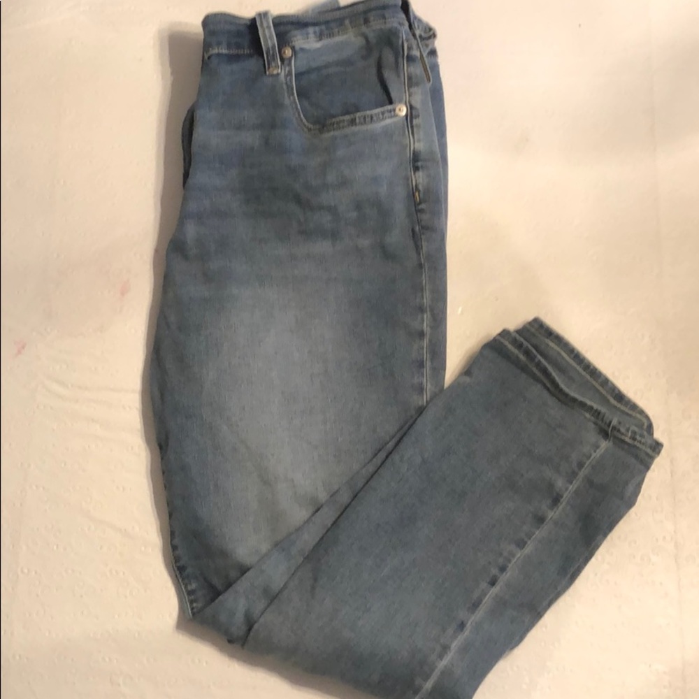 ❤️ 3/60 Gap Girlfriend Jeans